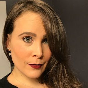 Meet your Posher, Nina